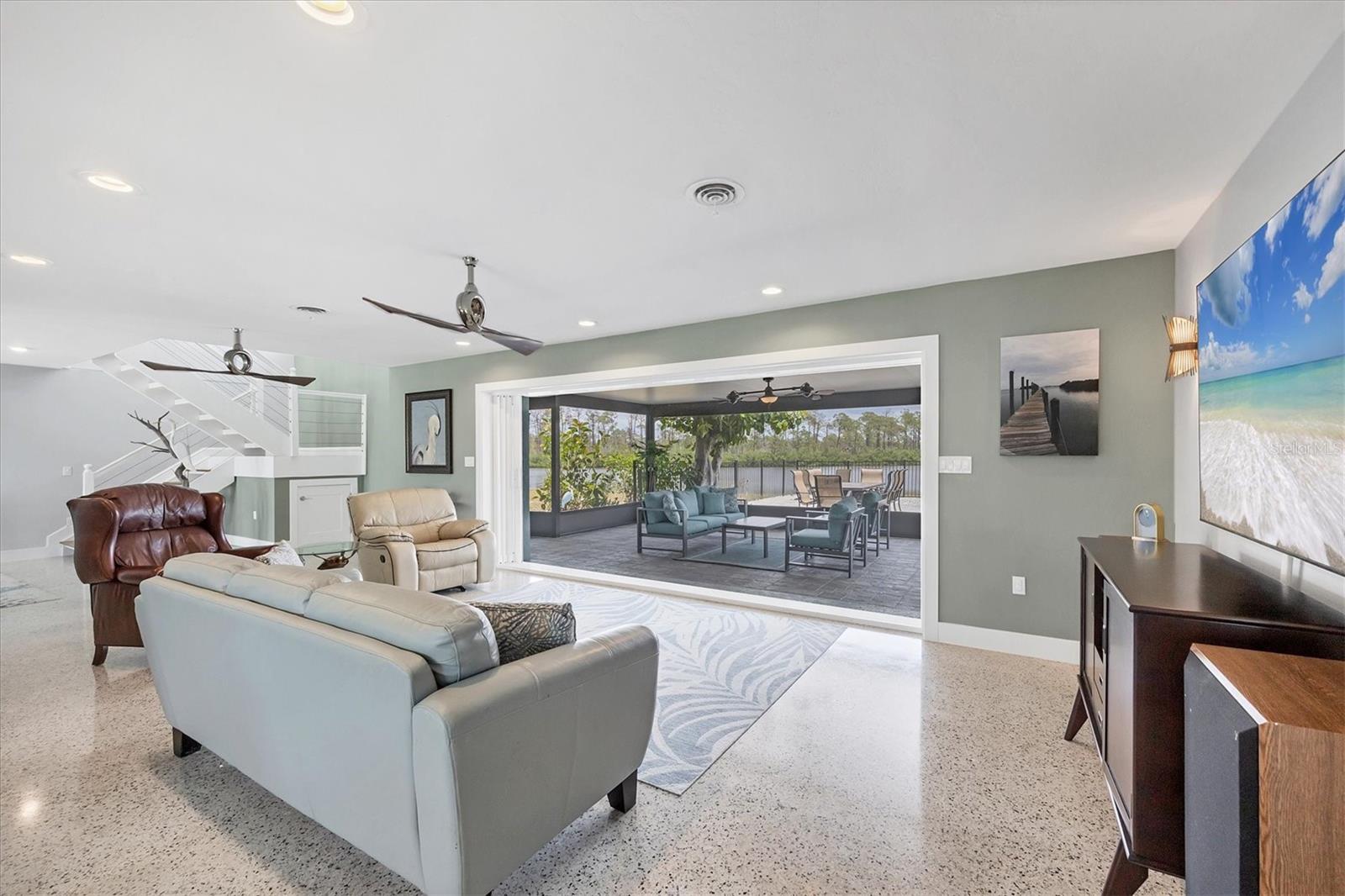 Image 6 of 40 For 2100 Oyster Creek Drive