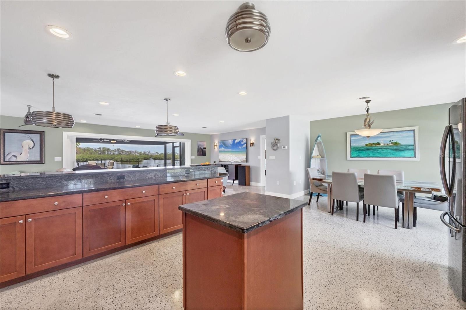 Image 7 of 40 For 2100 Oyster Creek Drive