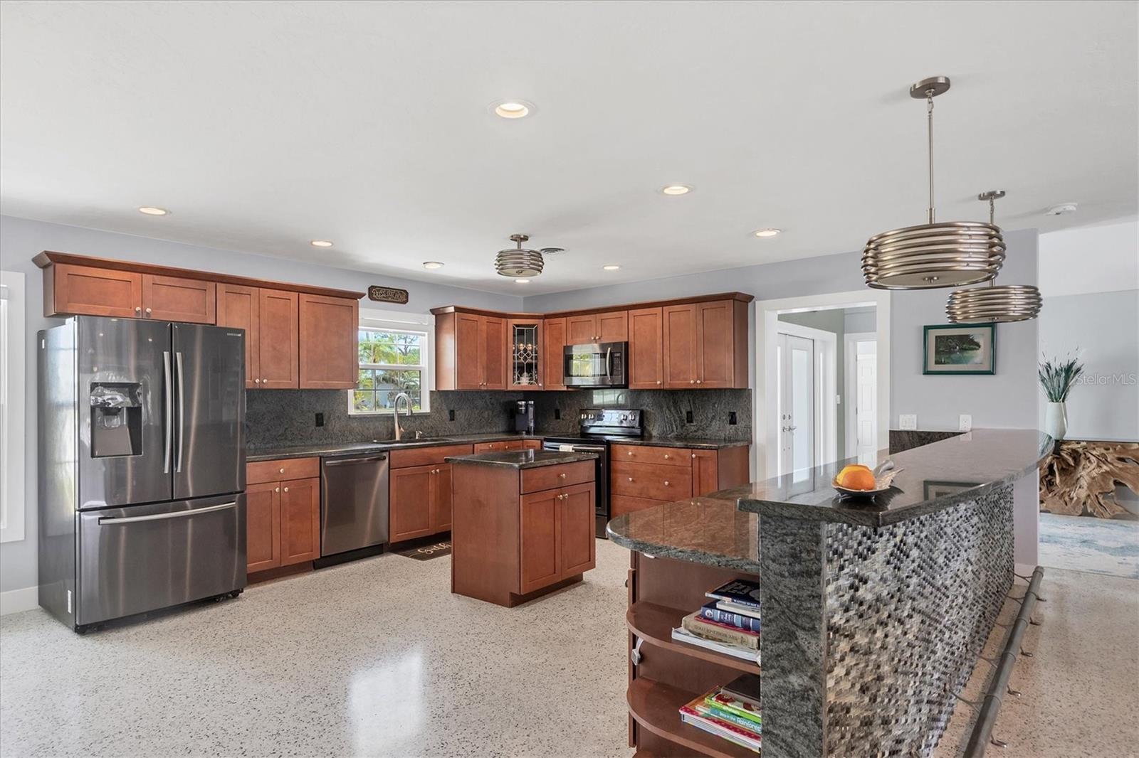Image 8 of 40 For 2100 Oyster Creek Drive