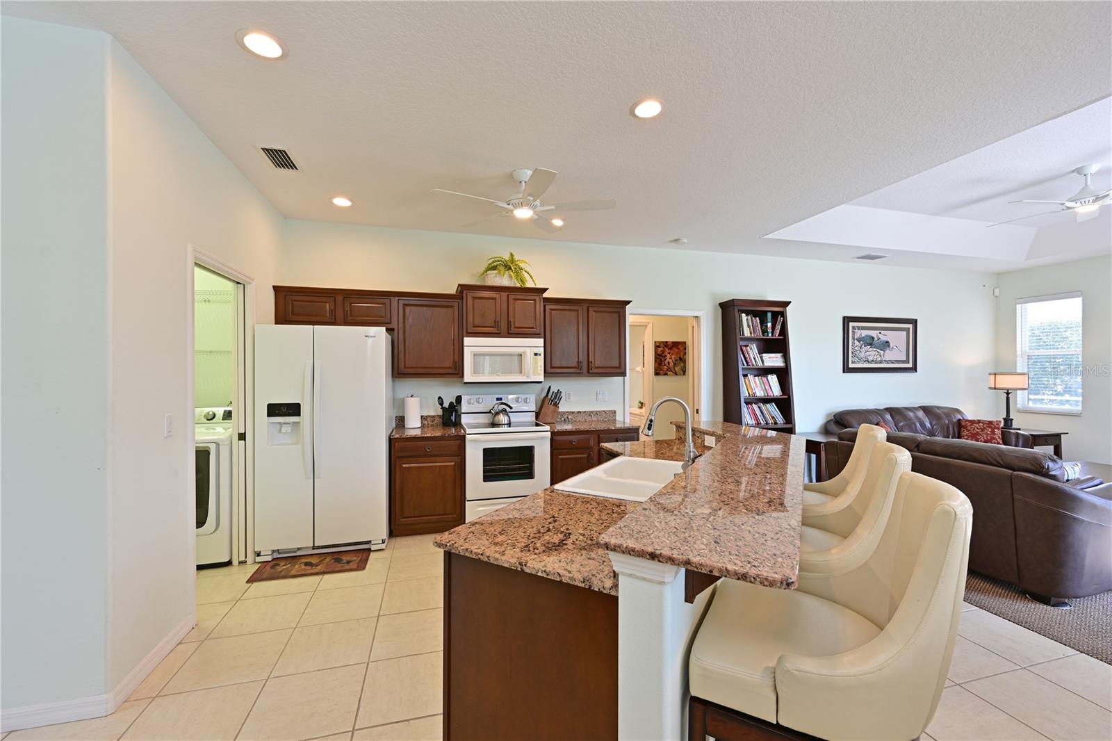 Image 10 of 33 For 3309 45th Avenue E
