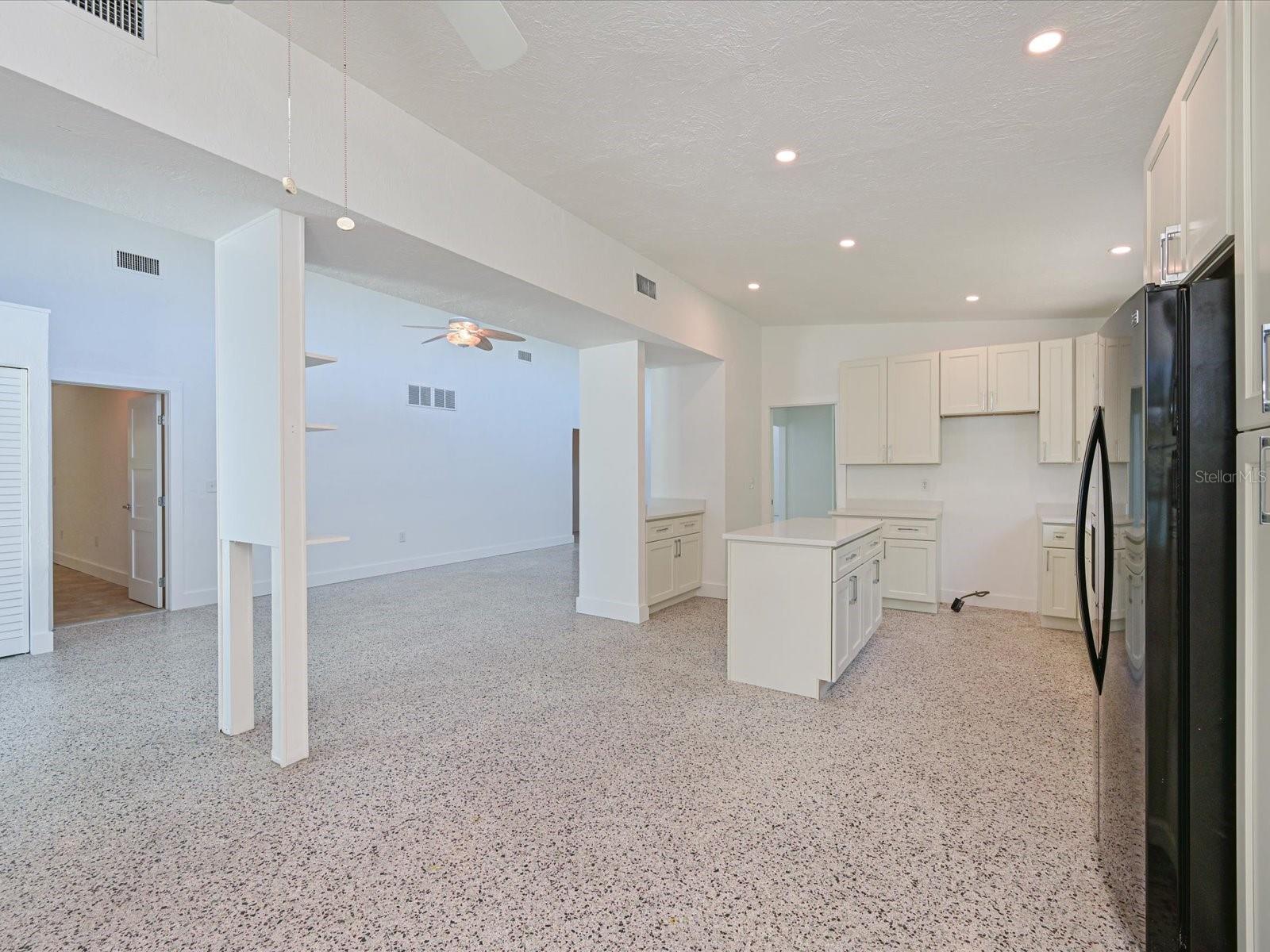 Image 12 of 57 For 5920 Gulf Of Mexico Drive