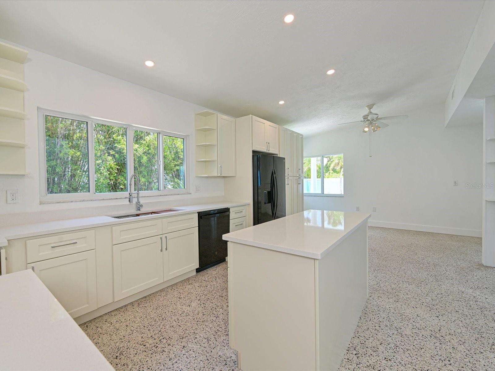 Image 14 of 57 For 5920 Gulf Of Mexico Drive