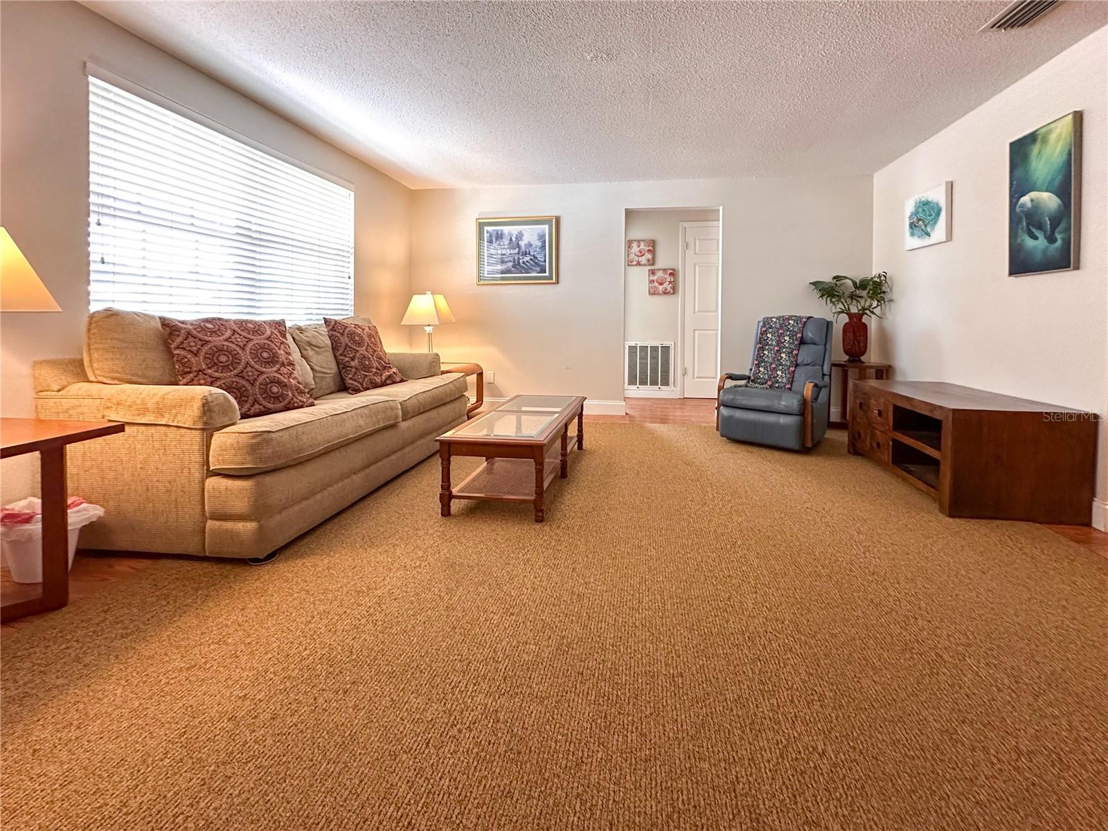Image 20 of 41 For 5008 27th Avenue W