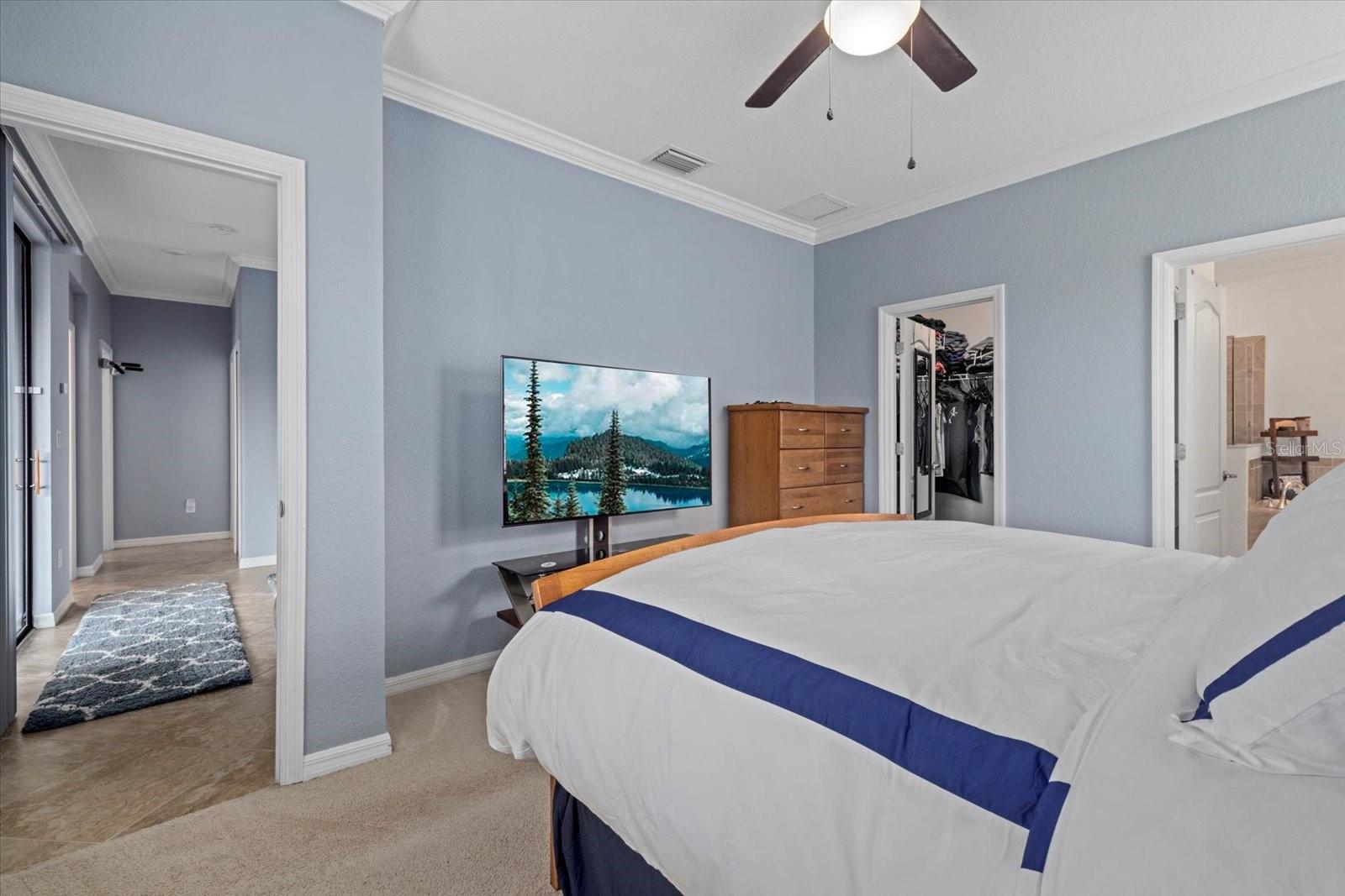 Image 16 of 34 For 17018 Blue Ridge Place