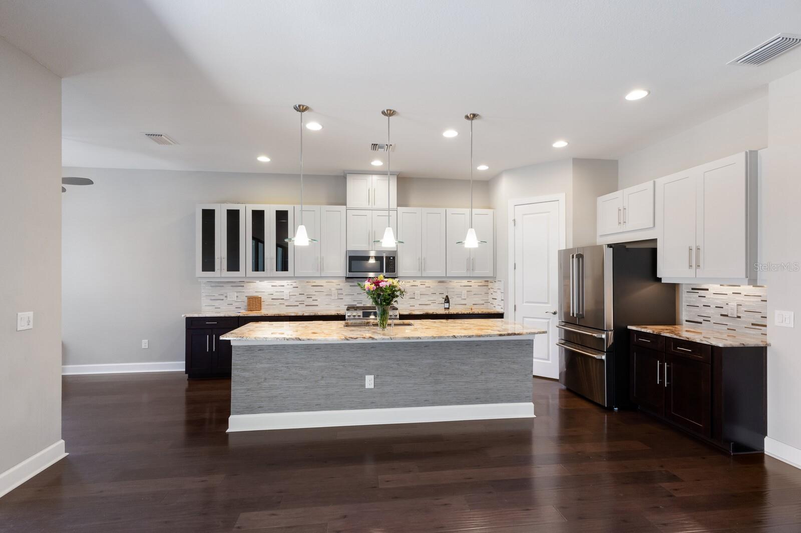 Image 13 of 54 For 8191 Gabanna Drive