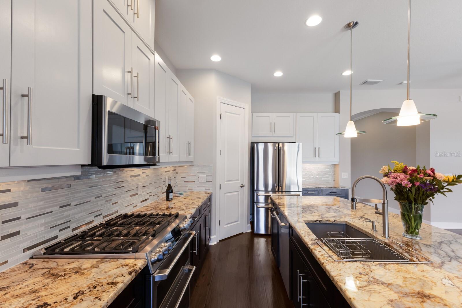 Image 16 of 54 For 8191 Gabanna Drive