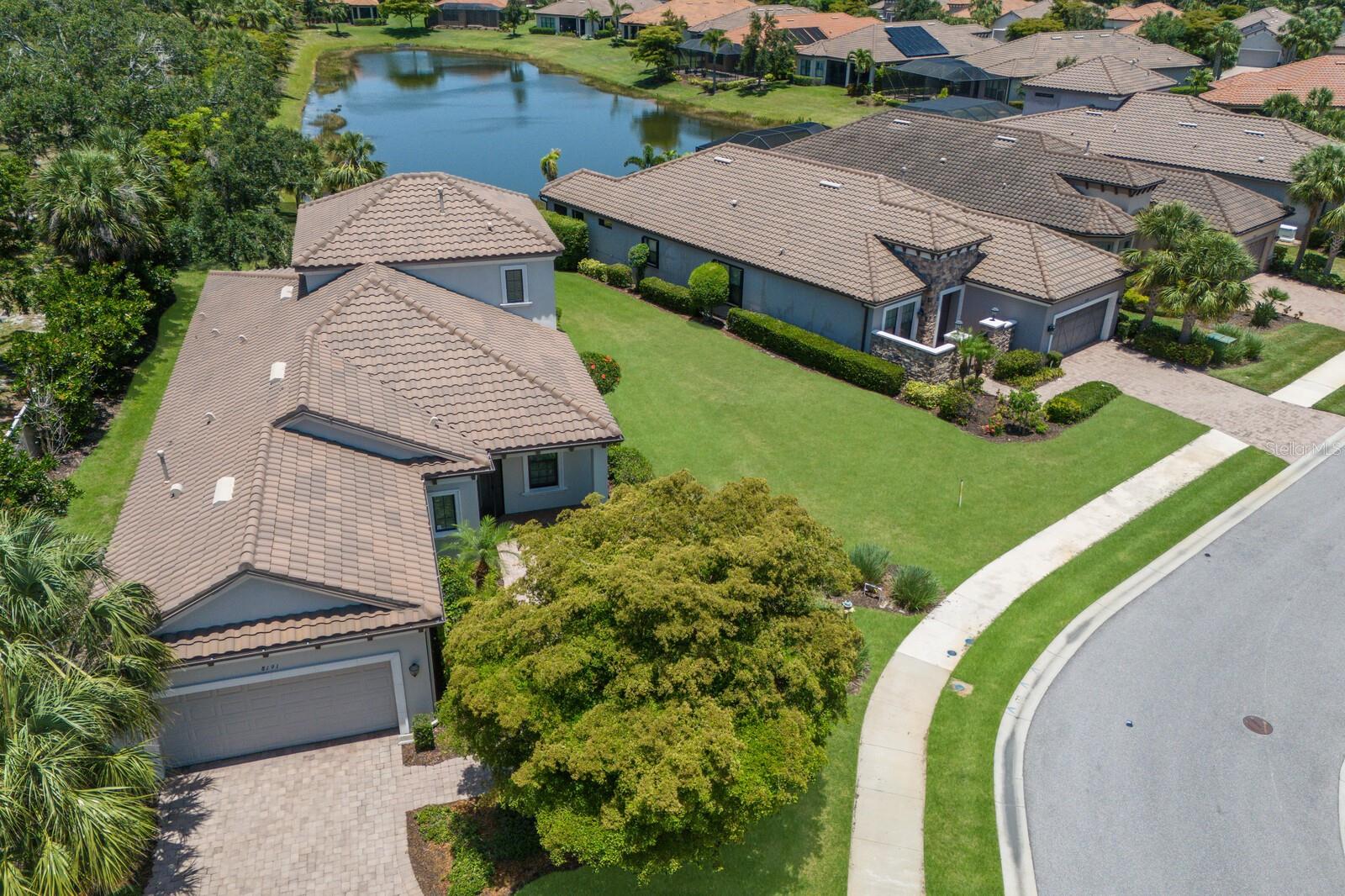 Image 39 of 54 For 8191 Gabanna Drive