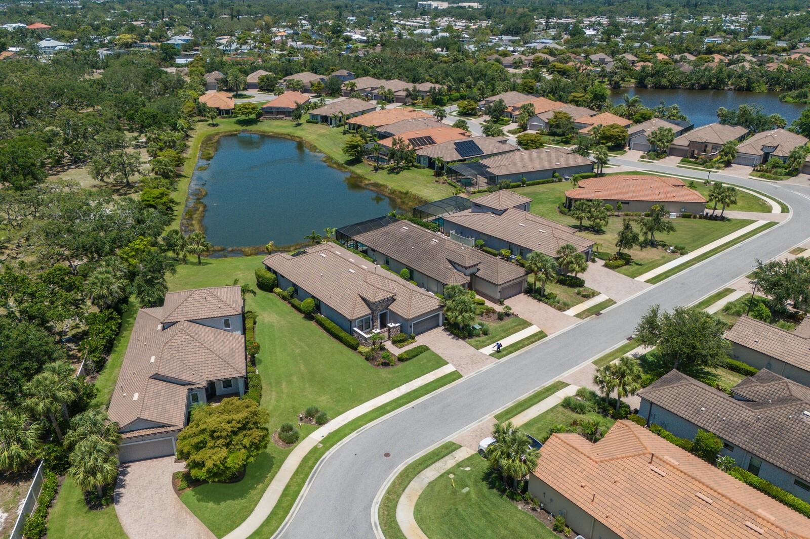 Image 40 of 54 For 8191 Gabanna Drive