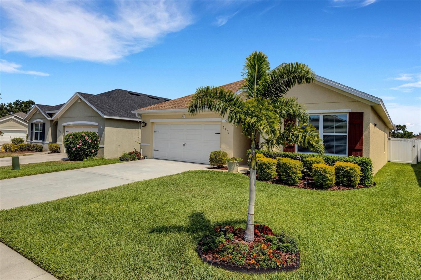Listing photo id 38 for 5111 11th Street E