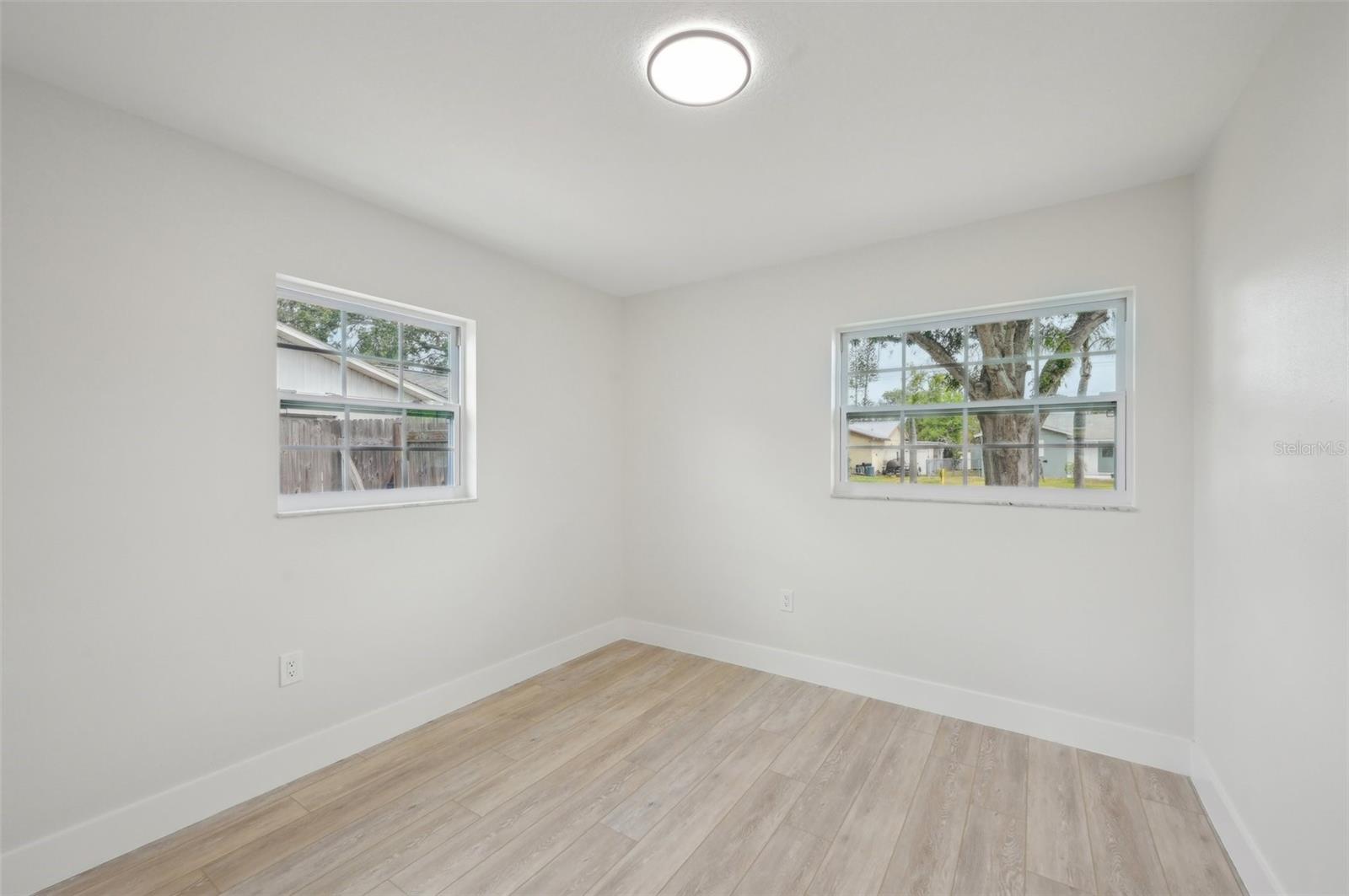 Image 13 of 19 For 612 65th Avenue W