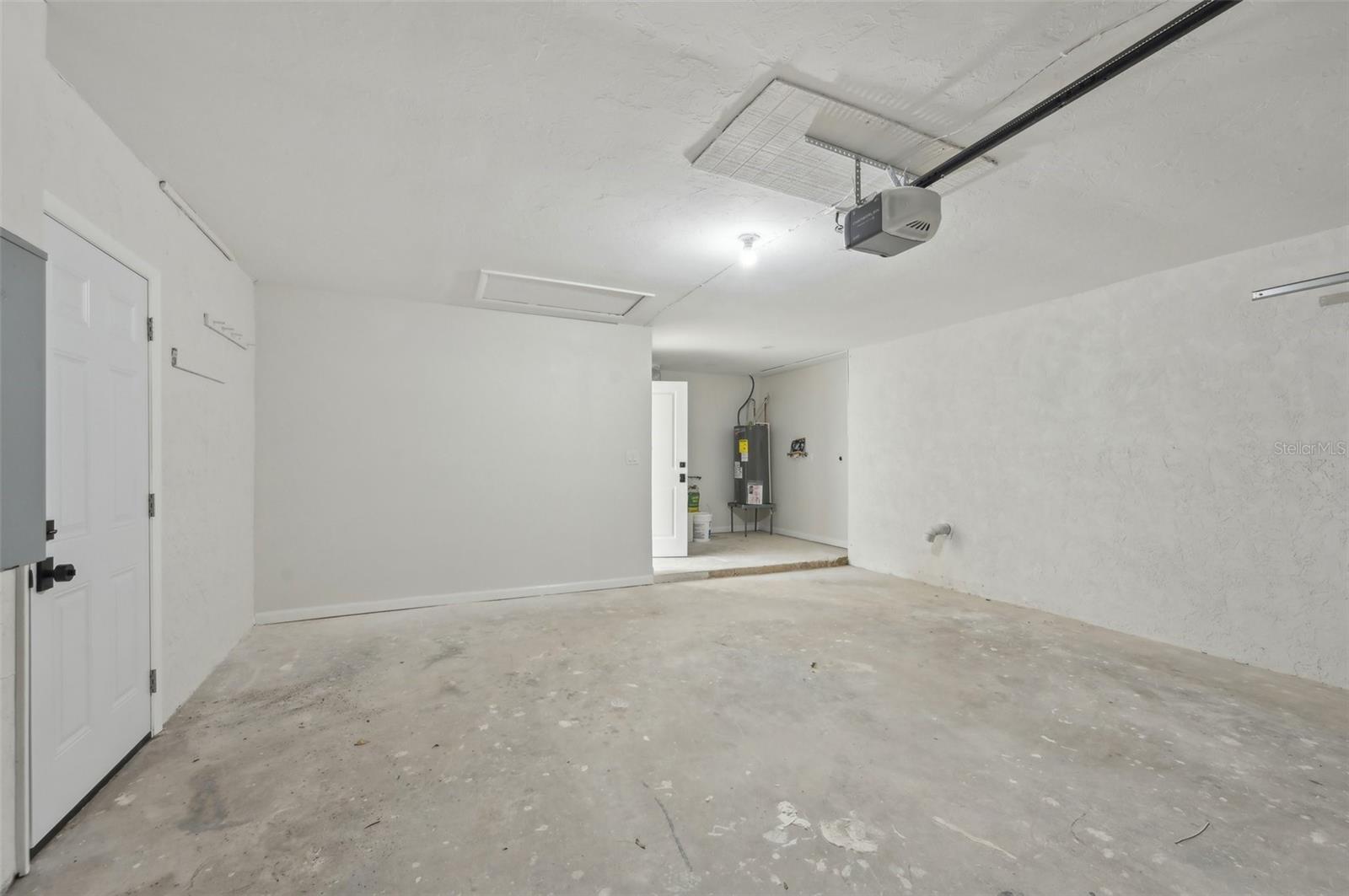 Image 16 of 19 For 612 65th Avenue W