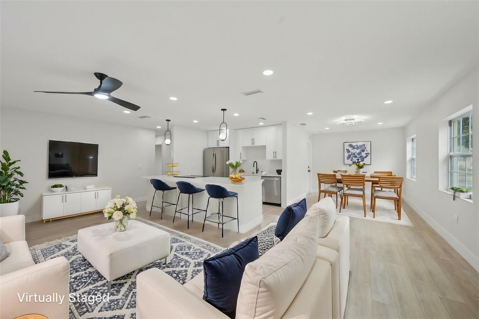 Image 4 of 19 For 612 65th Avenue W