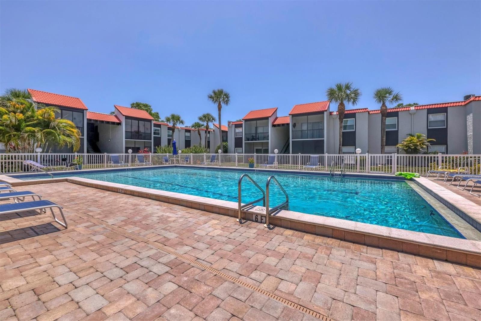 Image 20 of 25 For 3269 Beneva Road 203