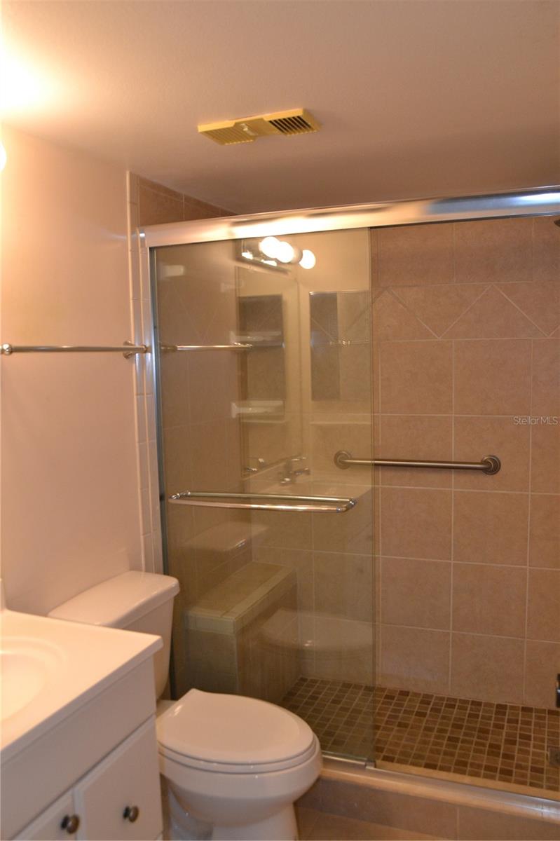 Image 31 of 32 For 3269 Beneva Road 203