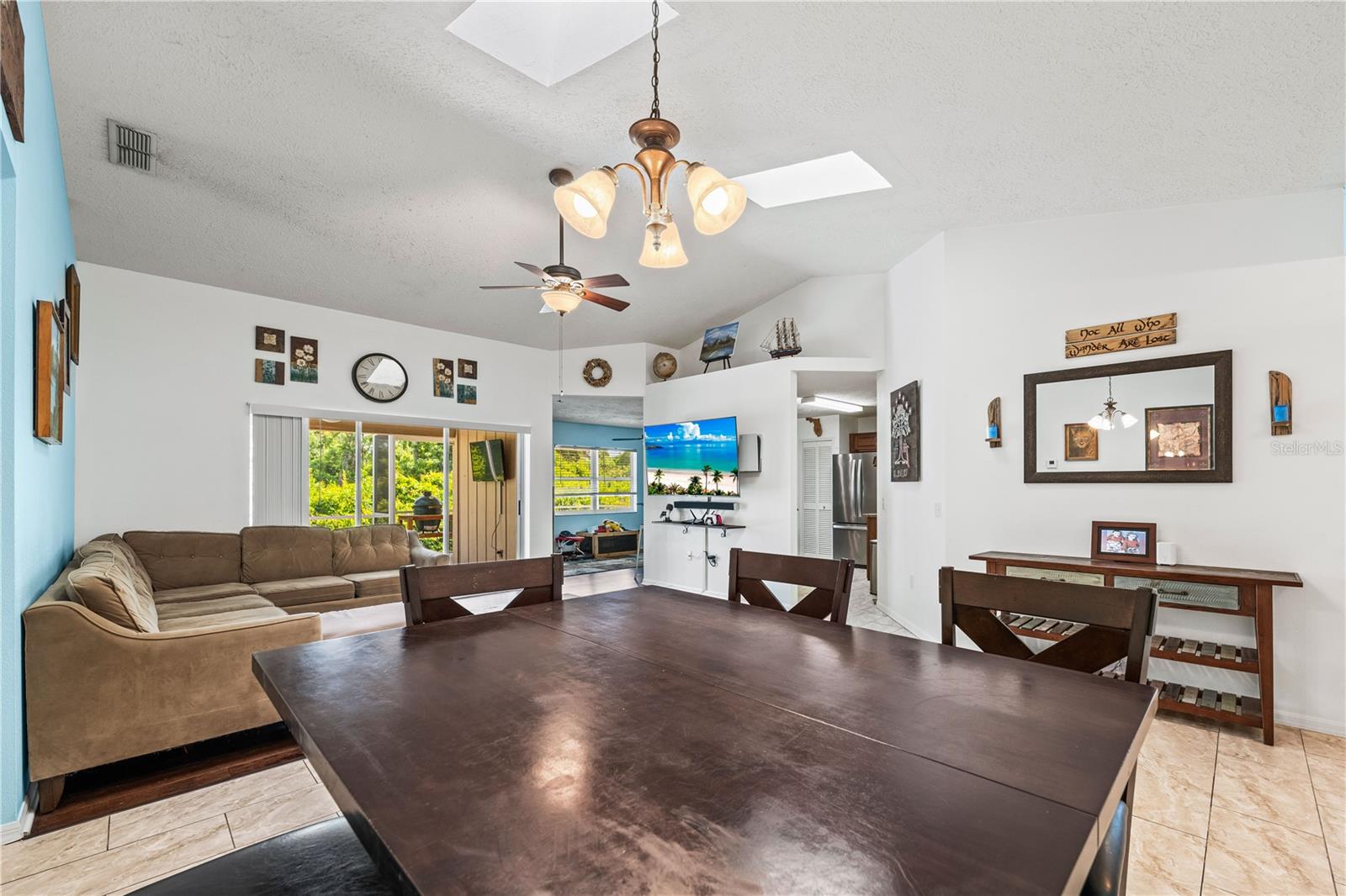Image 13 of 58 For 5623 Wilde Oak Way