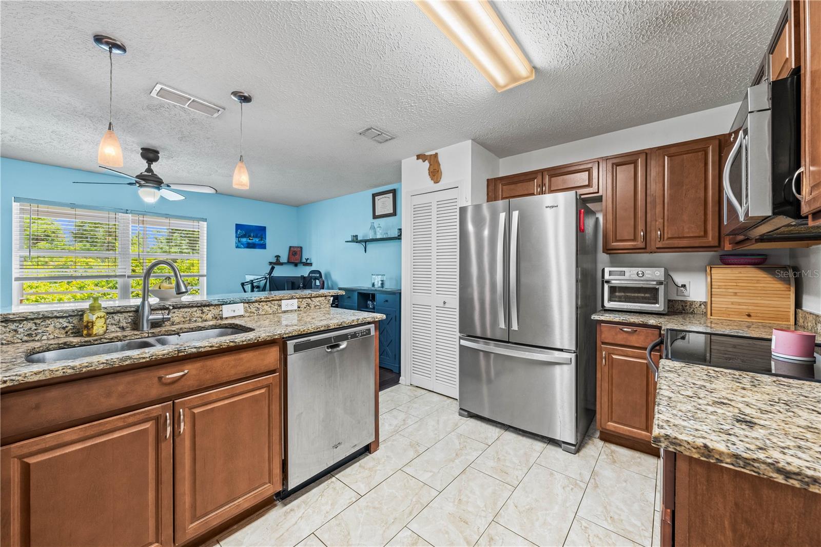 Image 19 of 58 For 5623 Wilde Oak Way
