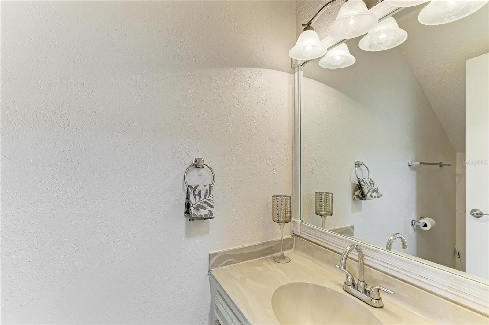 Image 10 of 37 For 4381 Sandner Drive