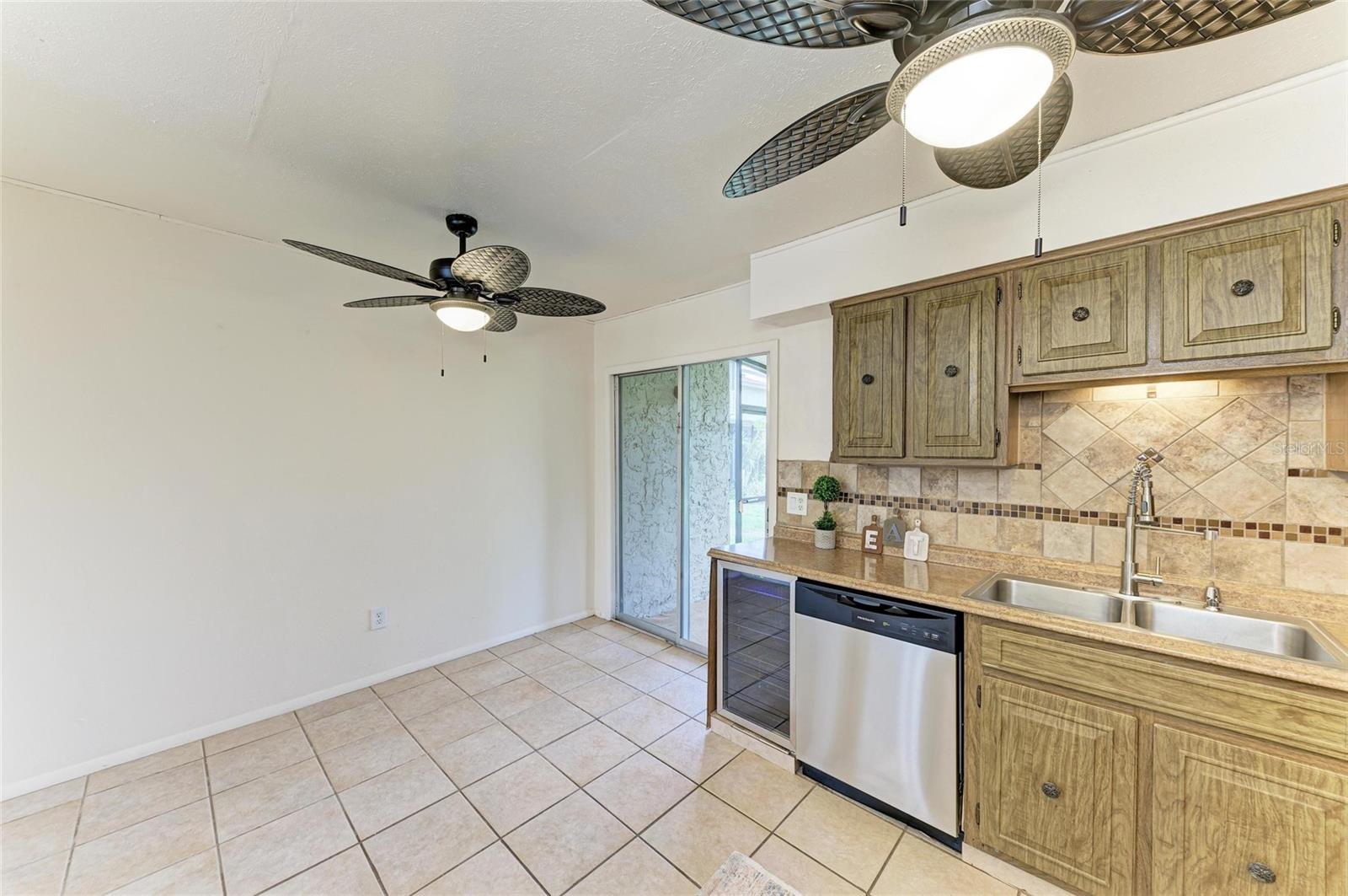 Image 16 of 37 For 4381 Sandner Drive