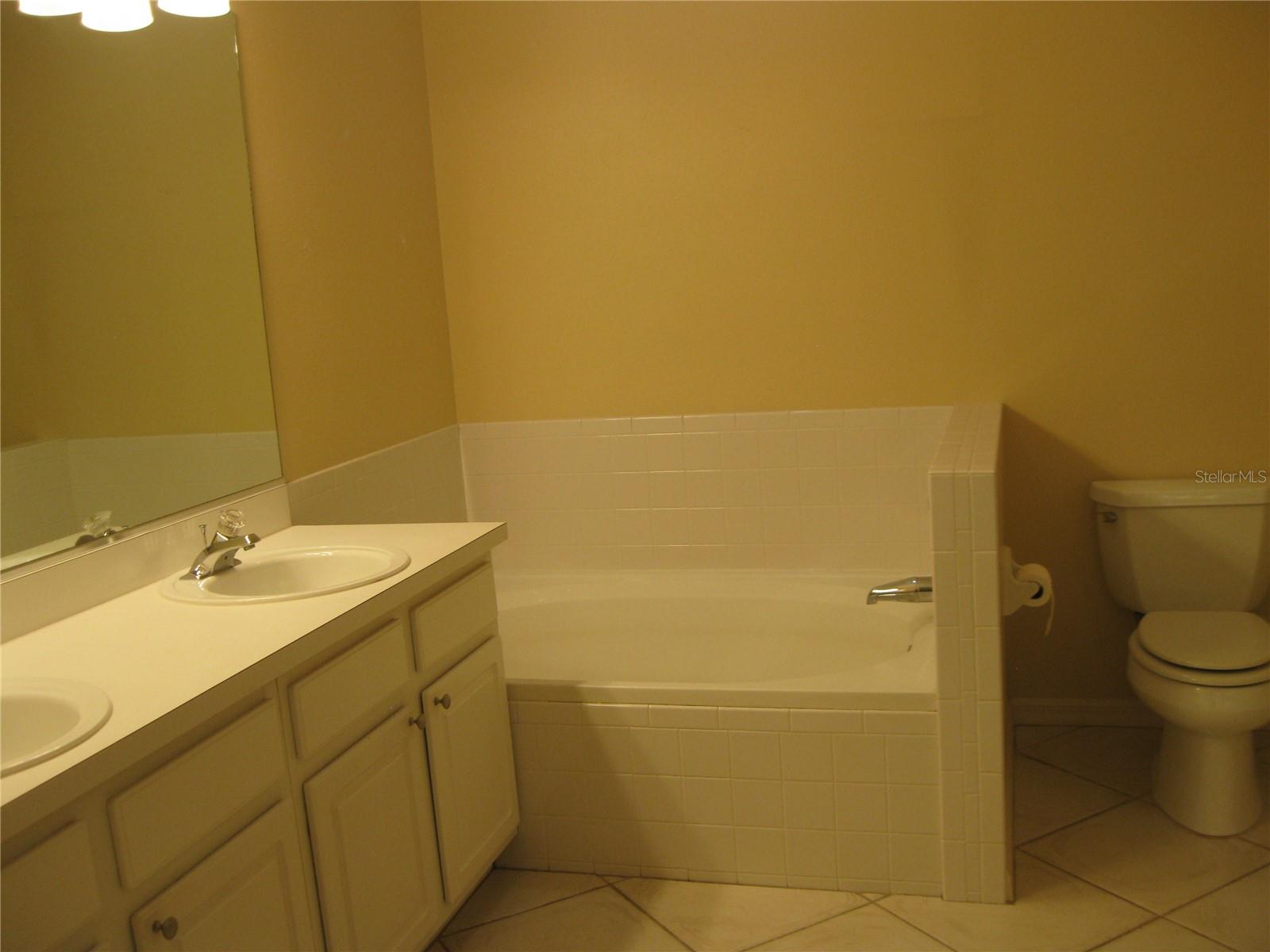 Image 19 of 23 For 12301 Mosswood Place