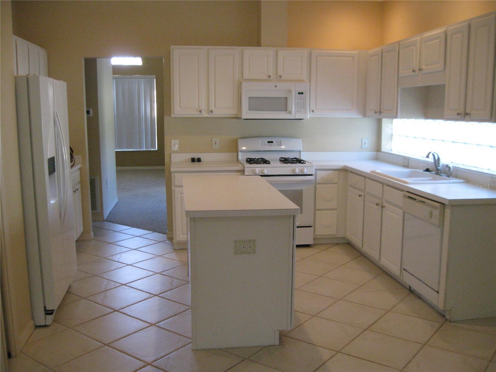Image 5 of 23 For 12301 Mosswood Place