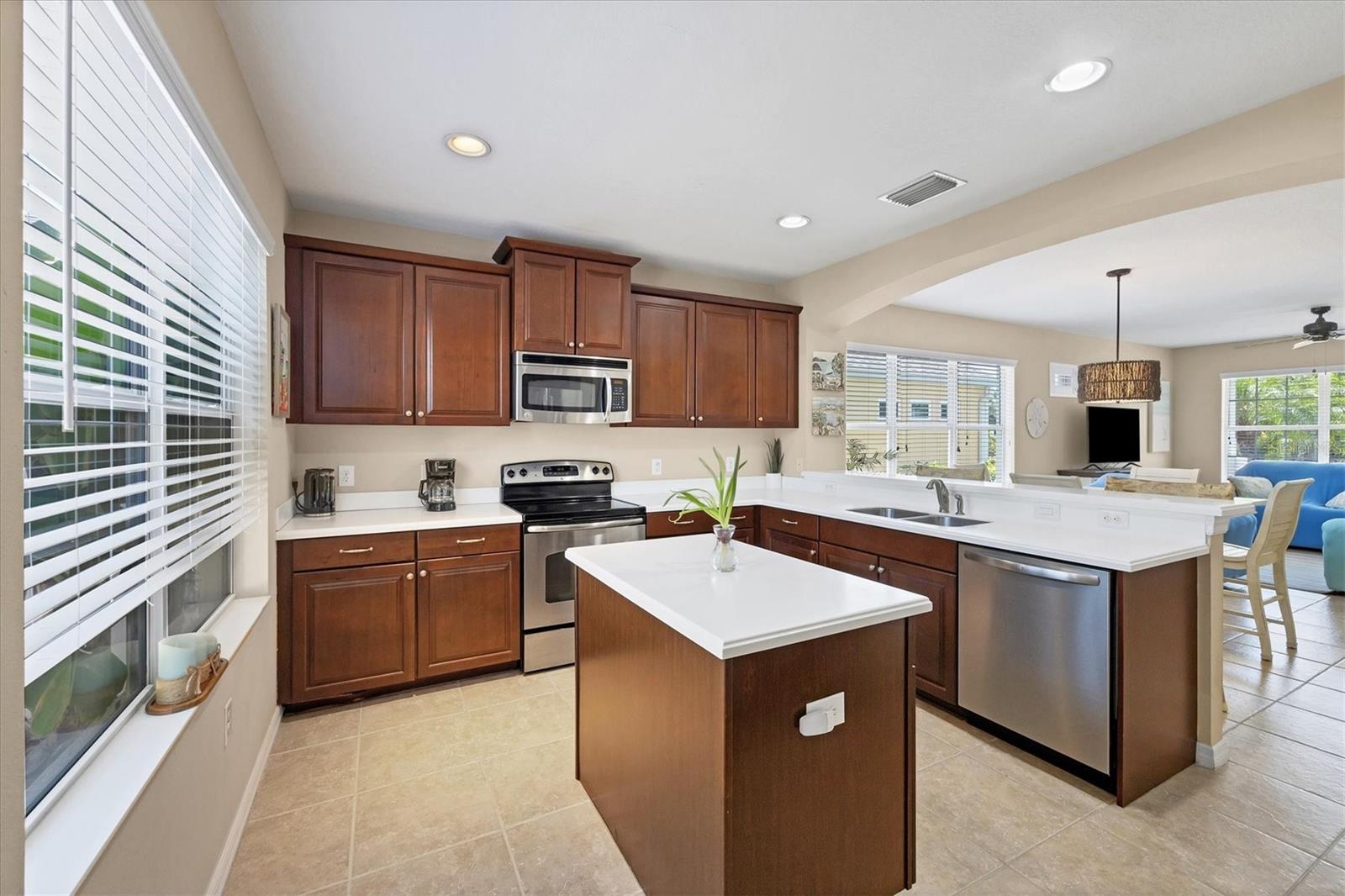 Image 15 of 44 For 4811 Woodbrook Drive