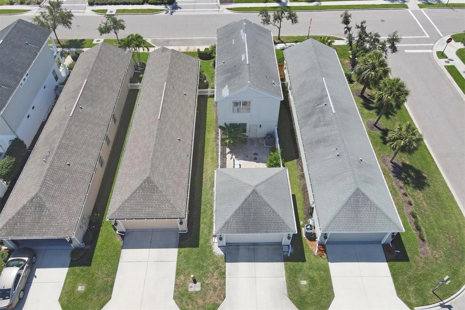 Image 34 of 44 For 4811 Woodbrook Drive