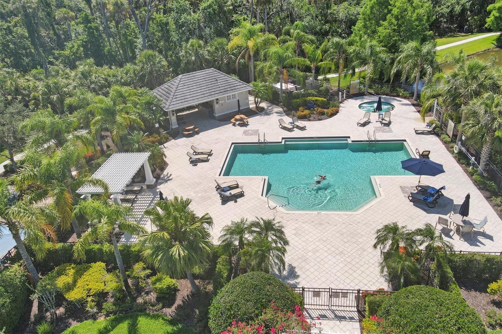 Image 39 of 44 For 4811 Woodbrook Drive