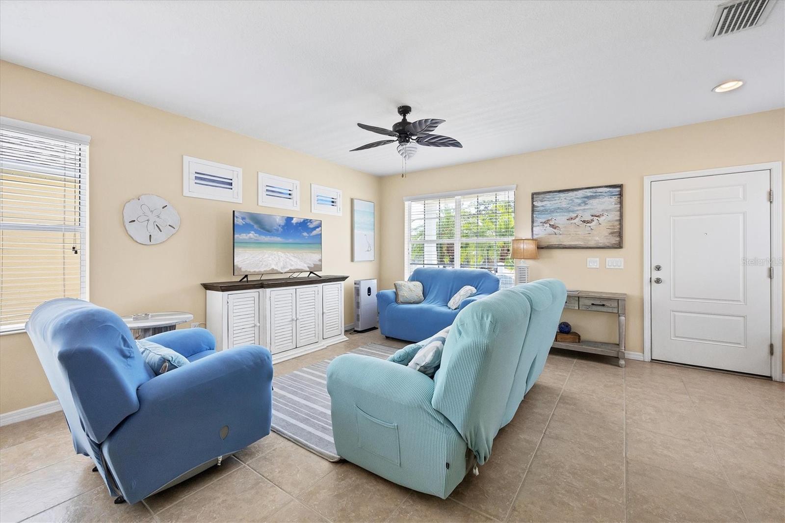 Image 8 of 44 For 4811 Woodbrook Drive