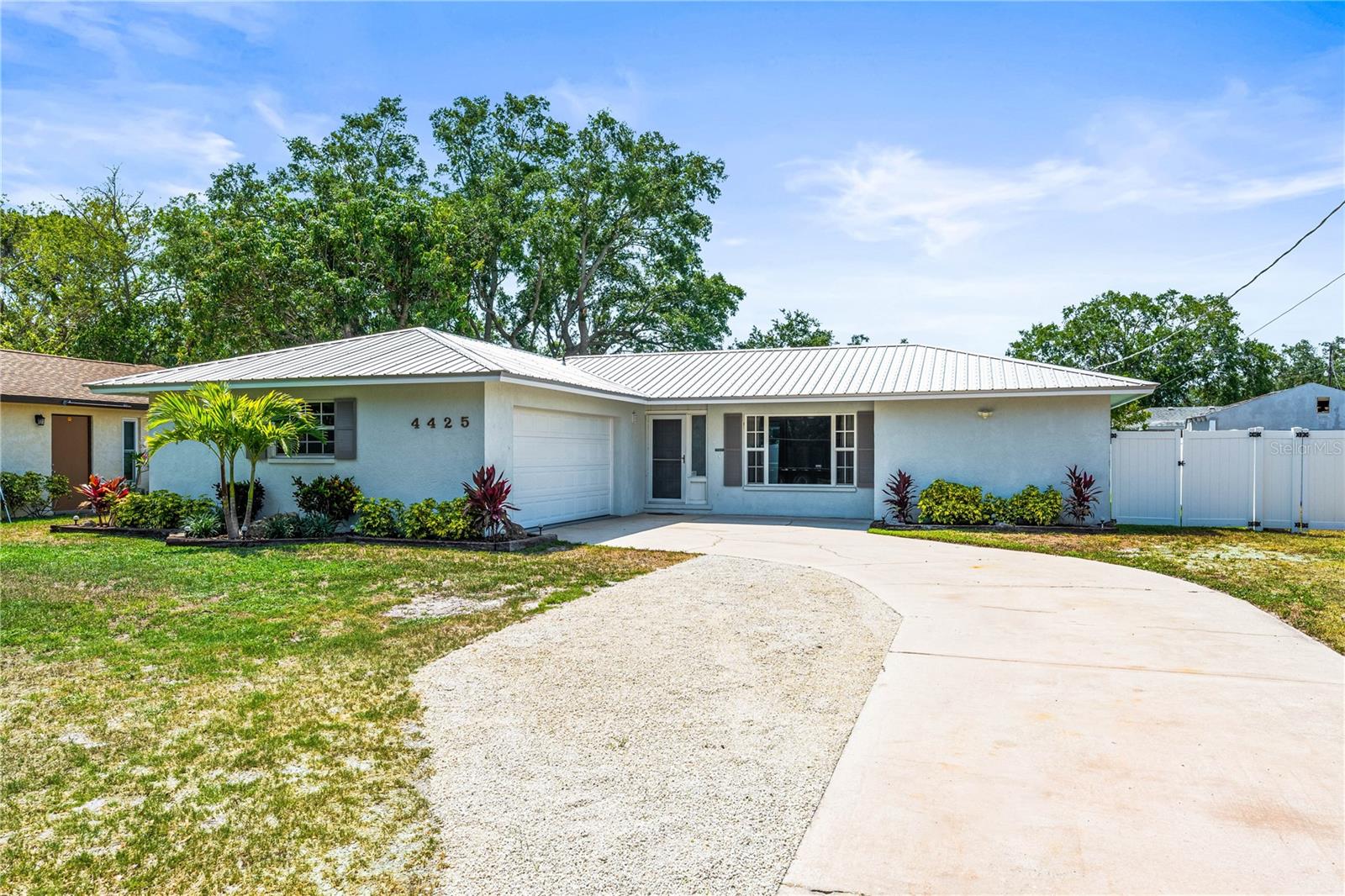 Details for 4425 Parnell Drive, SARASOTA, FL 34232