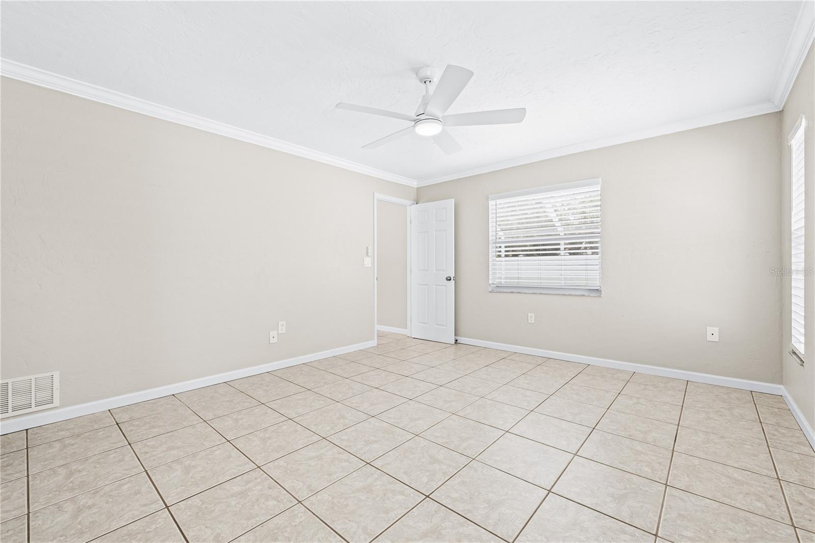 Image 16 of 52 For 4425 Parnell Drive