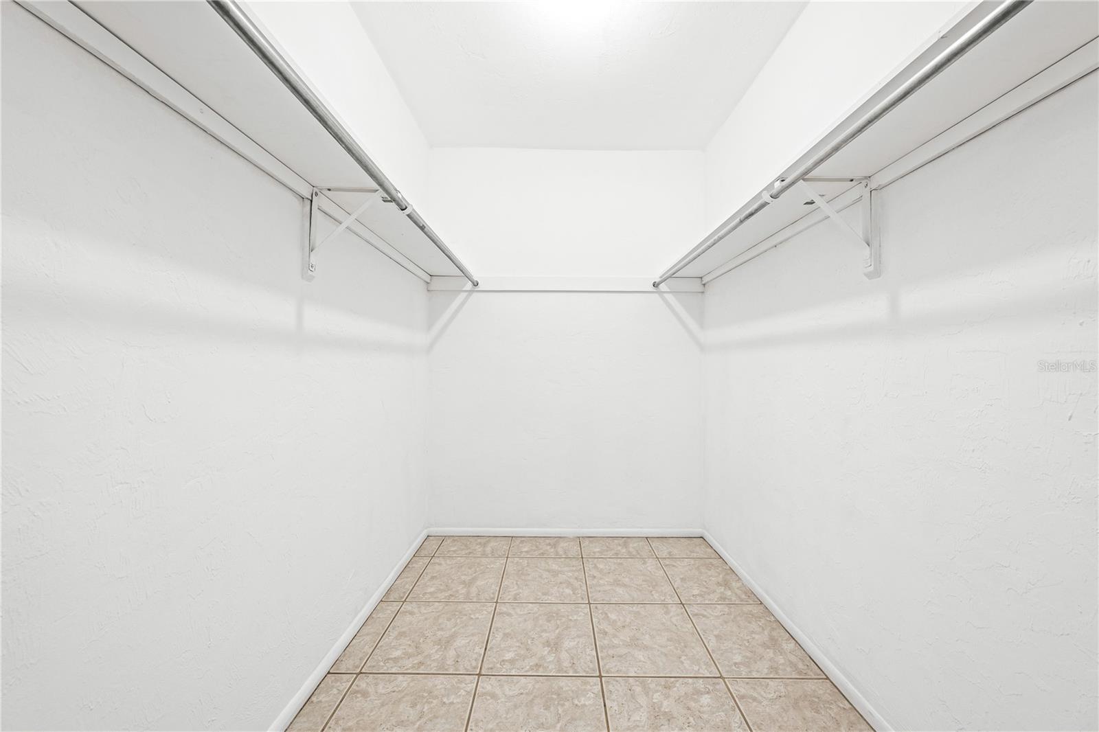 Image 17 of 52 For 4425 Parnell Drive