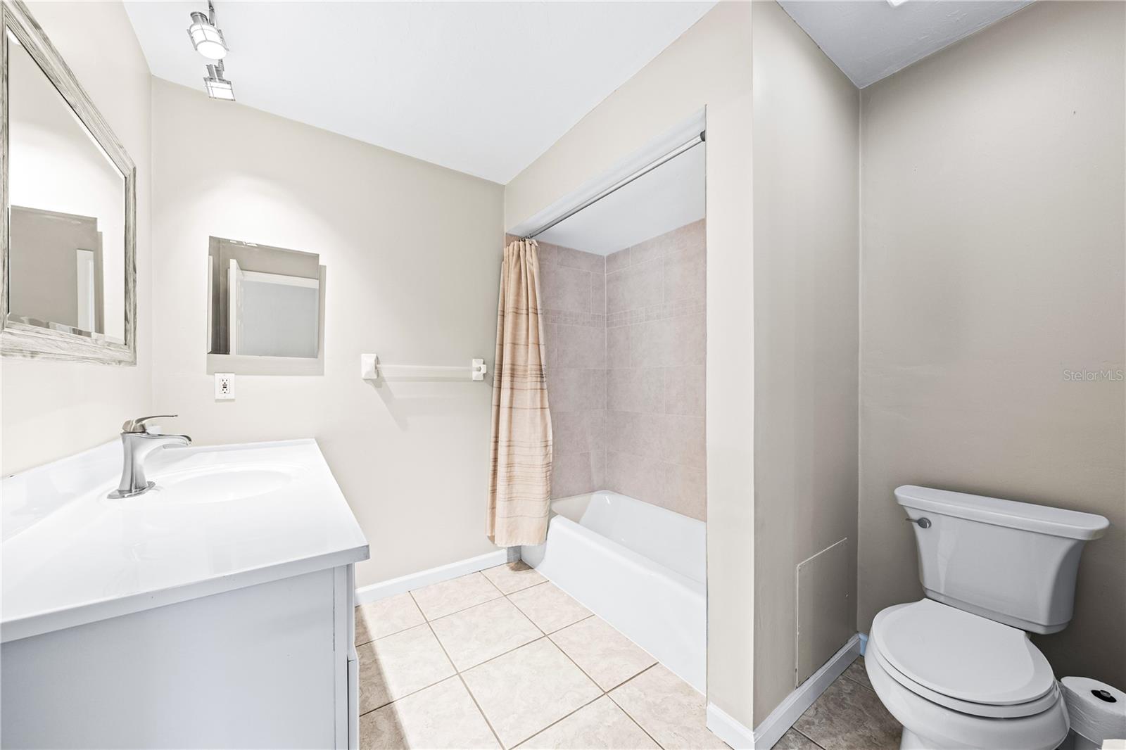 Image 23 of 52 For 4425 Parnell Drive