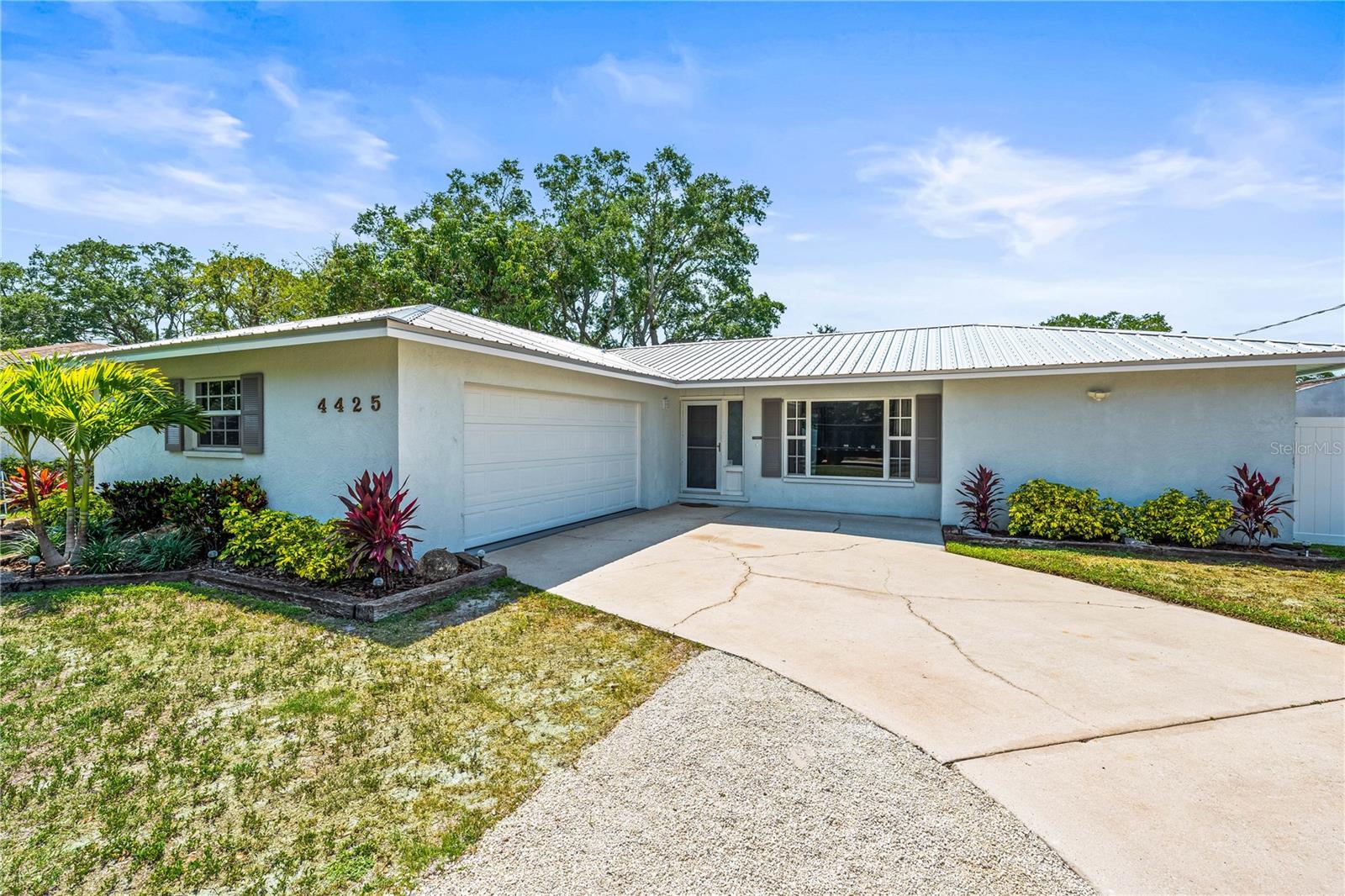Image 3 of 52 For 4425 Parnell Drive