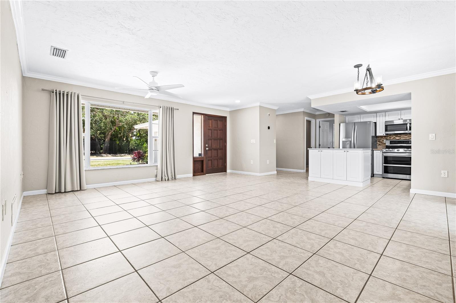 Image 7 of 52 For 4425 Parnell Drive