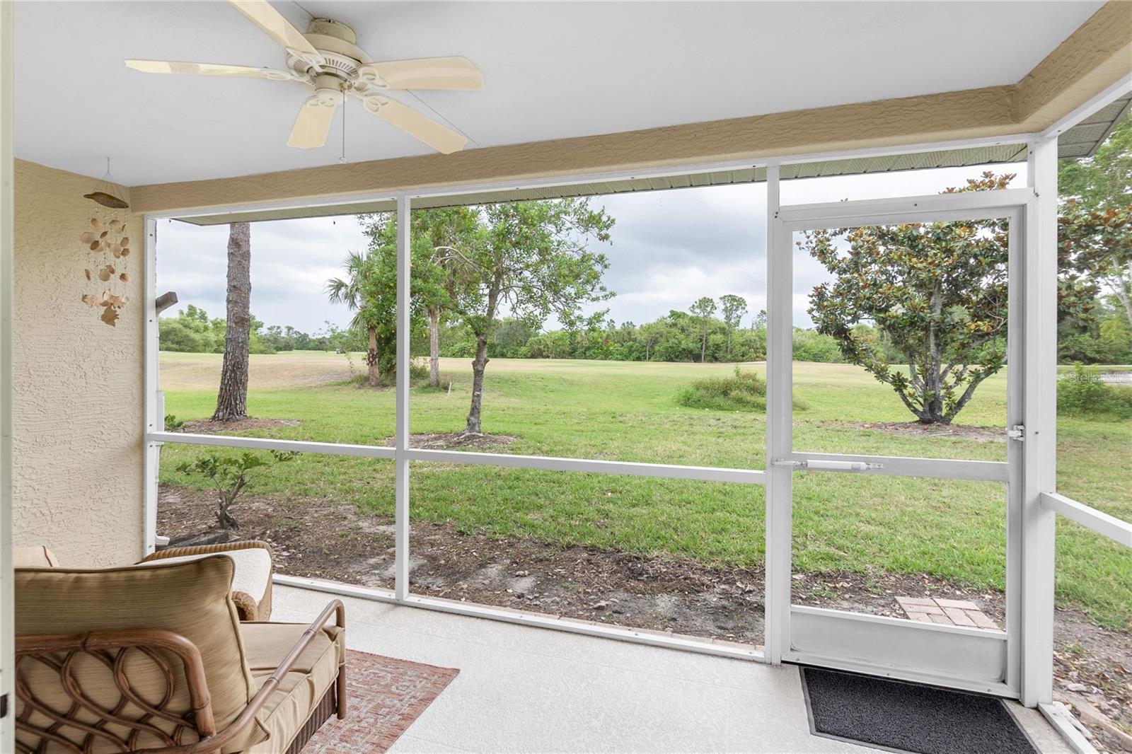 Image 11 of 40 For 7637 Sweetbay Circle