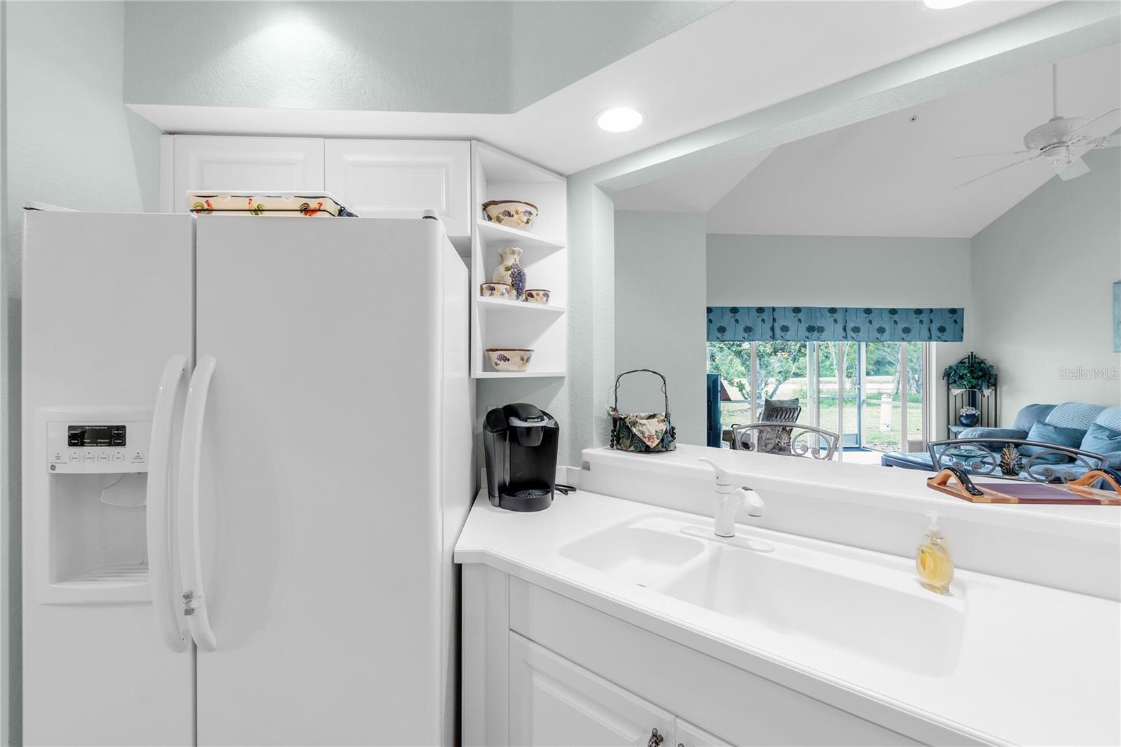 Image 15 of 40 For 7637 Sweetbay Circle