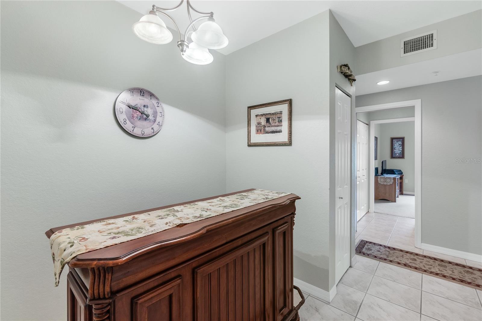 Image 18 of 40 For 7637 Sweetbay Circle