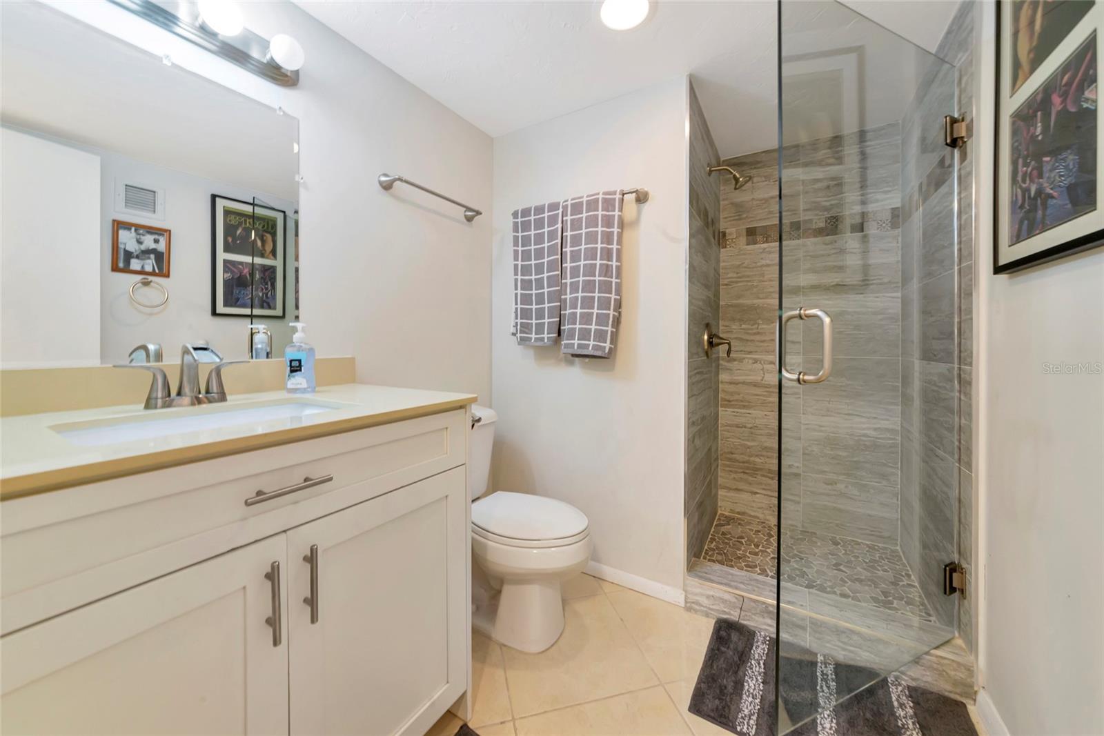 Image 12 of 86 For 101 Gulfstream Avenue 16c