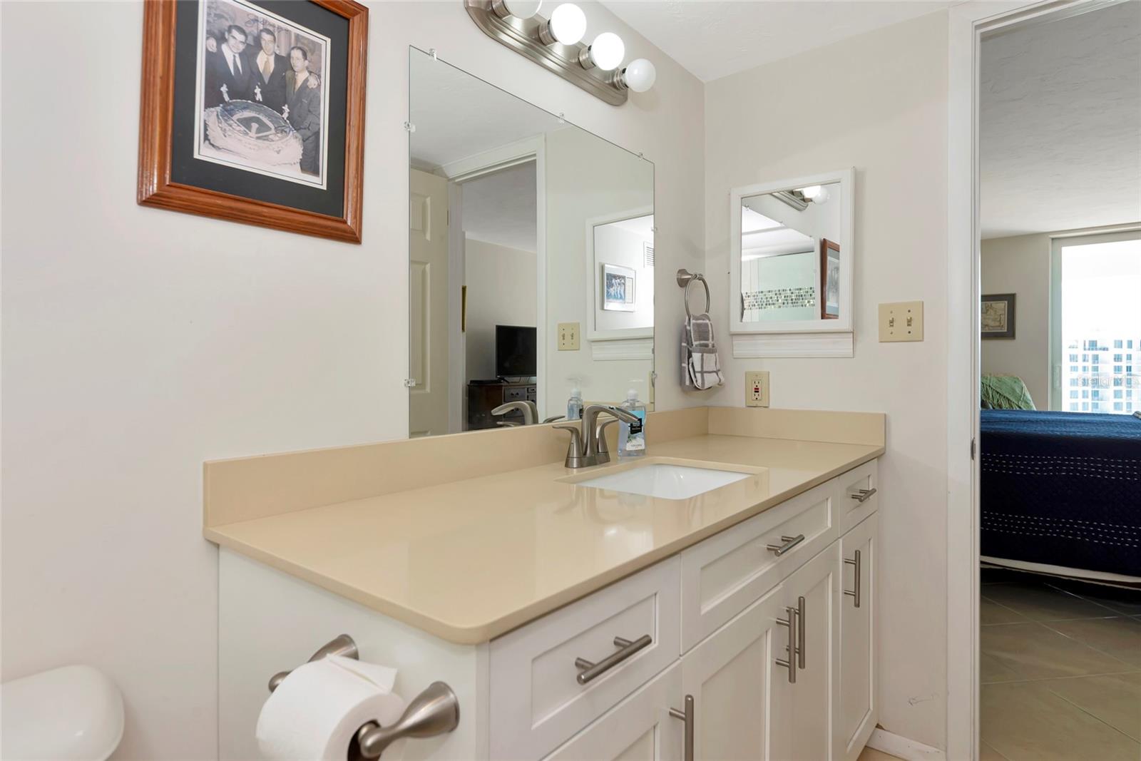 Image 26 of 86 For 101 Gulfstream Avenue 16c