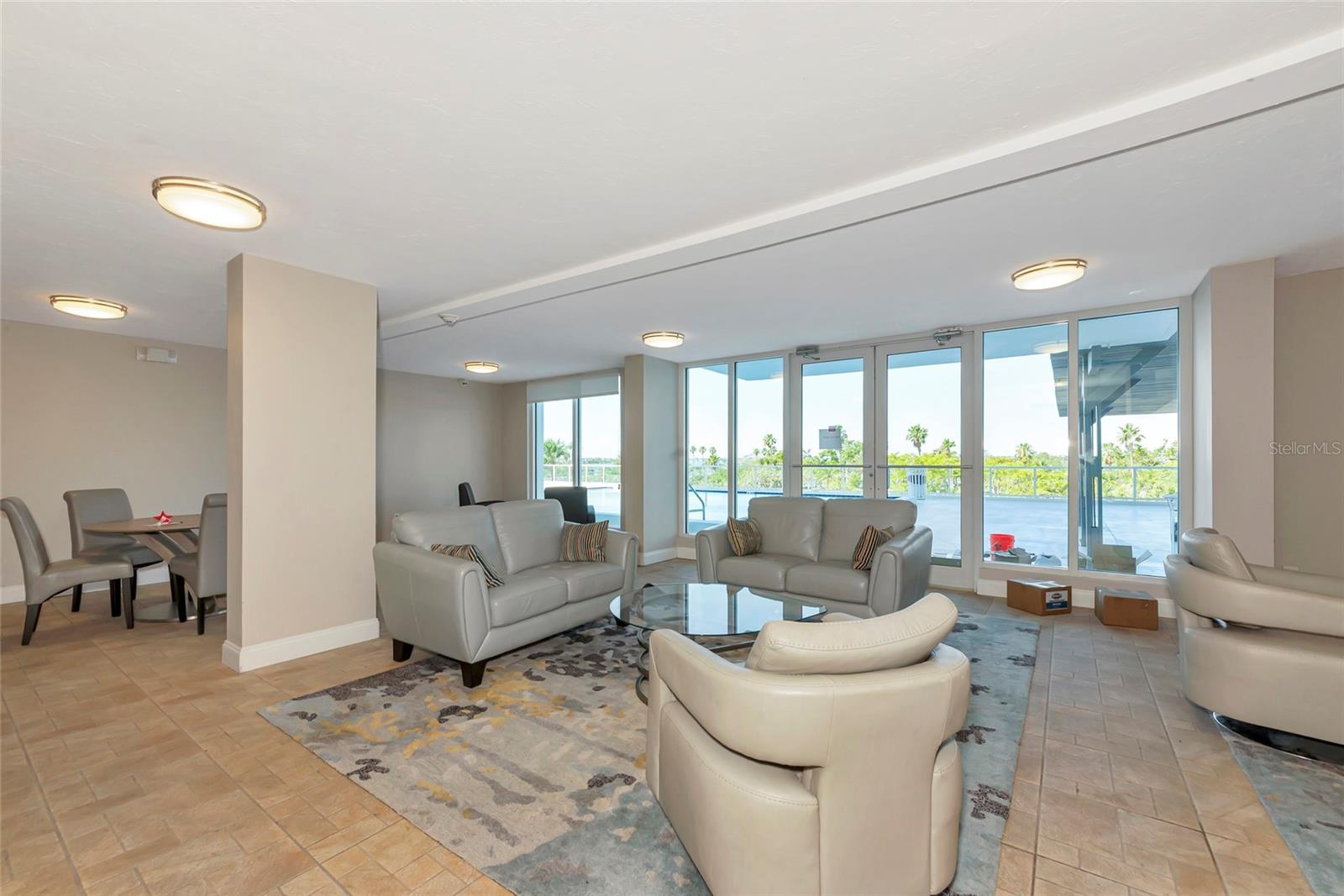 Image 45 of 86 For 101 Gulfstream Avenue 16c