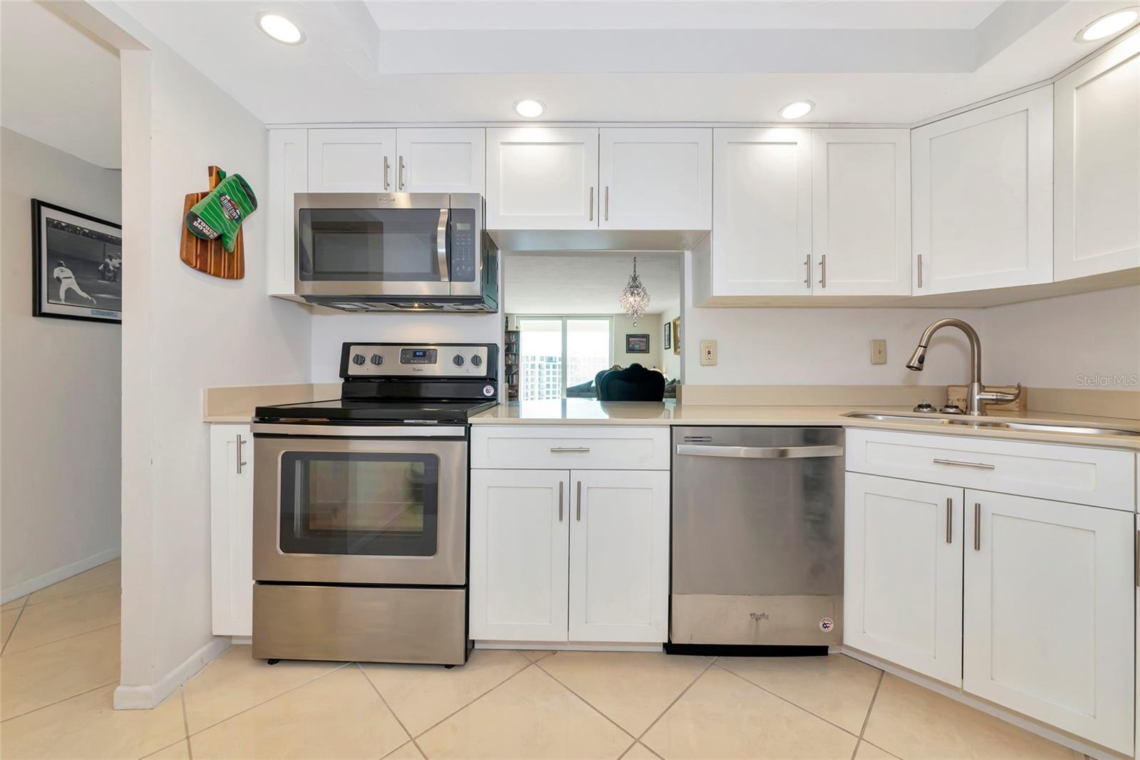 Image 7 of 86 For 101 Gulfstream Avenue 16c