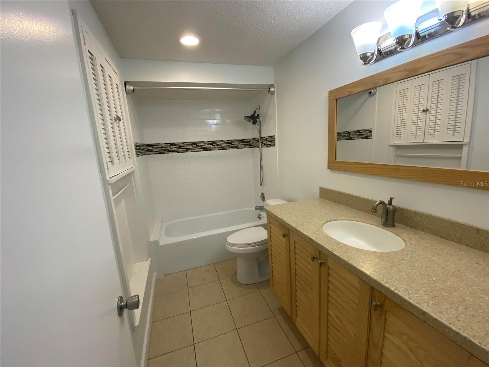 Image 11 of 16 For 1110 Carmella Circle