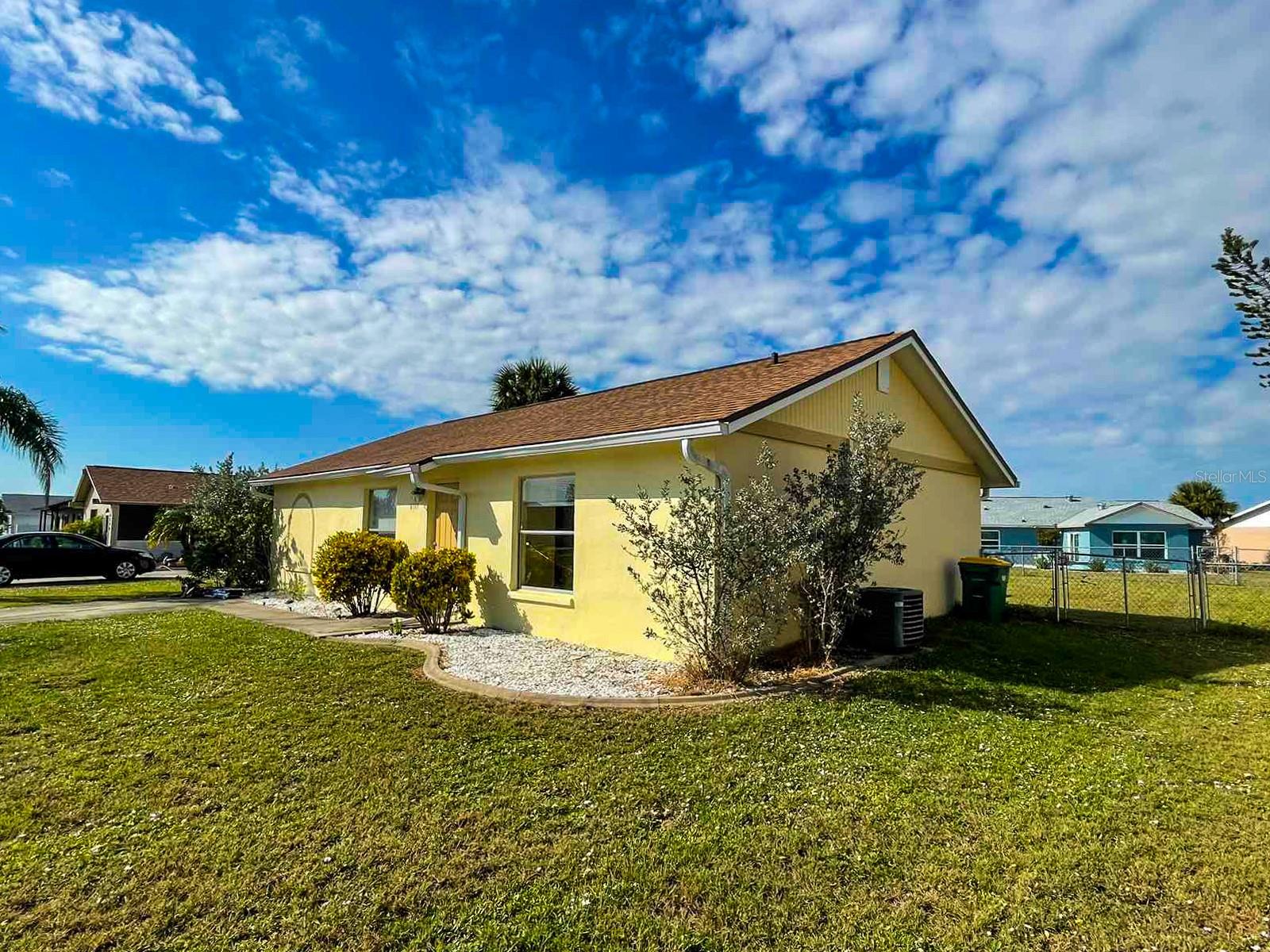Image 3 of 43 For 6113 Mckee Street