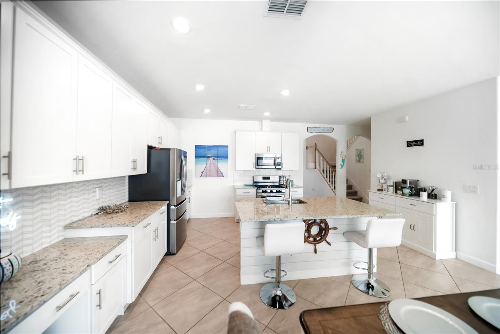 Image 21 of 64 For 5333 Coral Reef Way