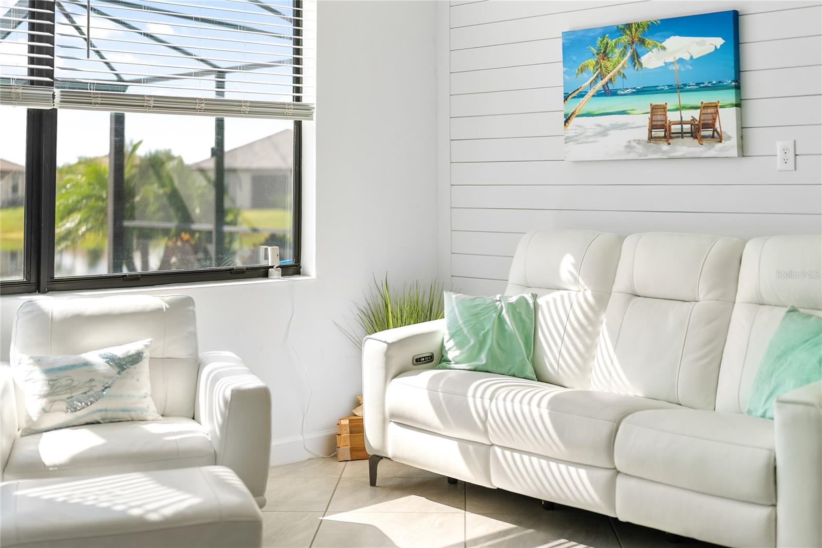 Image 25 of 64 For 5333 Coral Reef Way