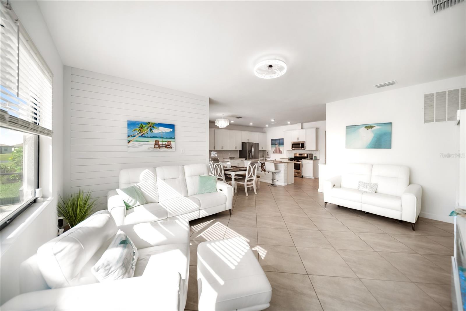 Image 28 of 64 For 5333 Coral Reef Way