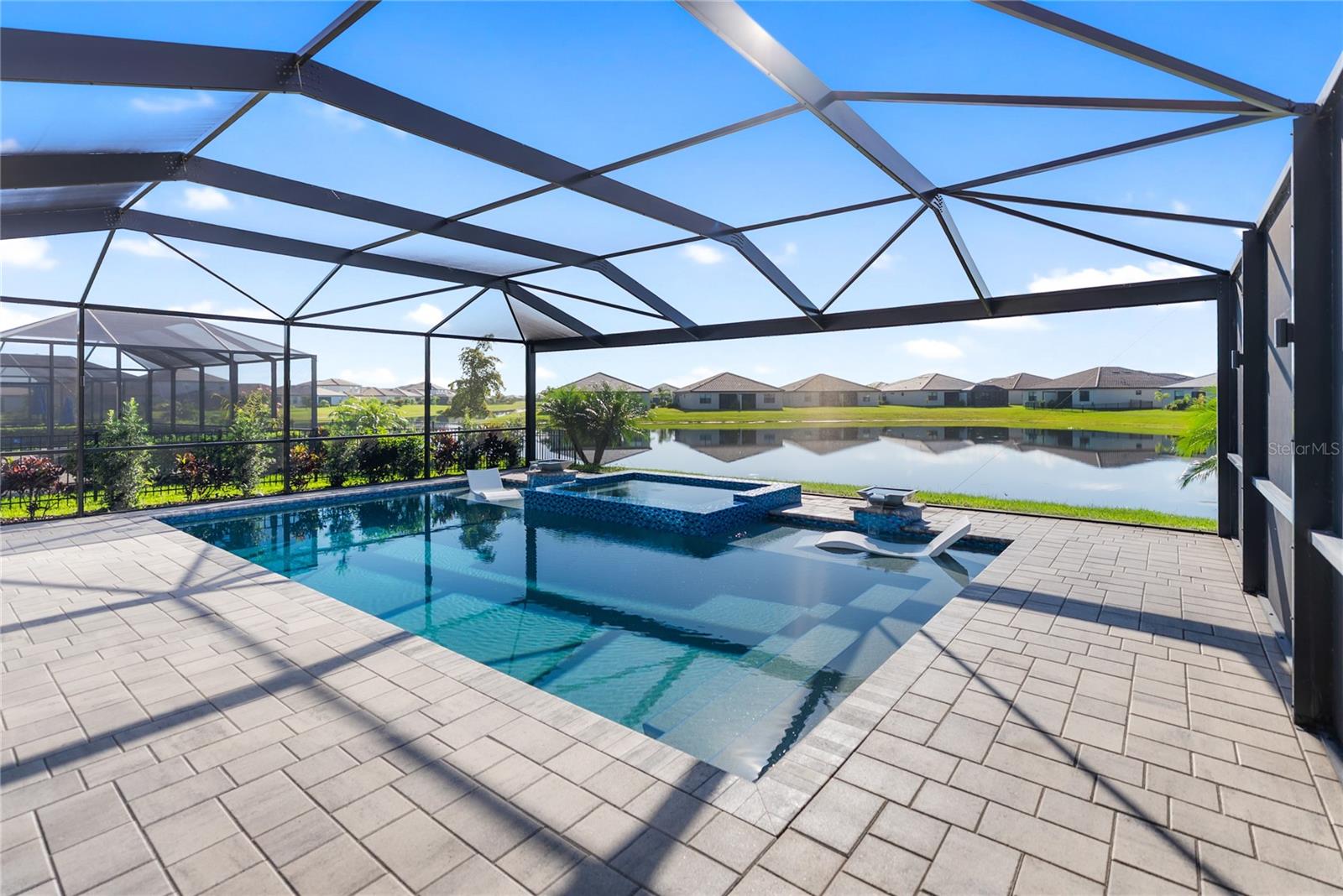 Image 3 of 64 For 5333 Coral Reef Way