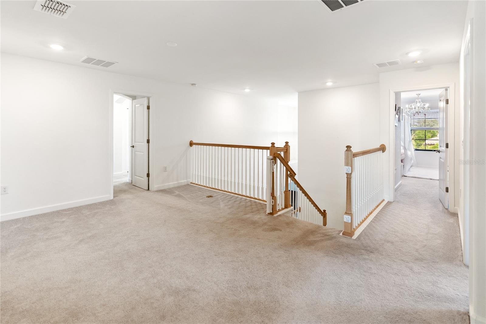 Image 32 of 64 For 5333 Coral Reef Way