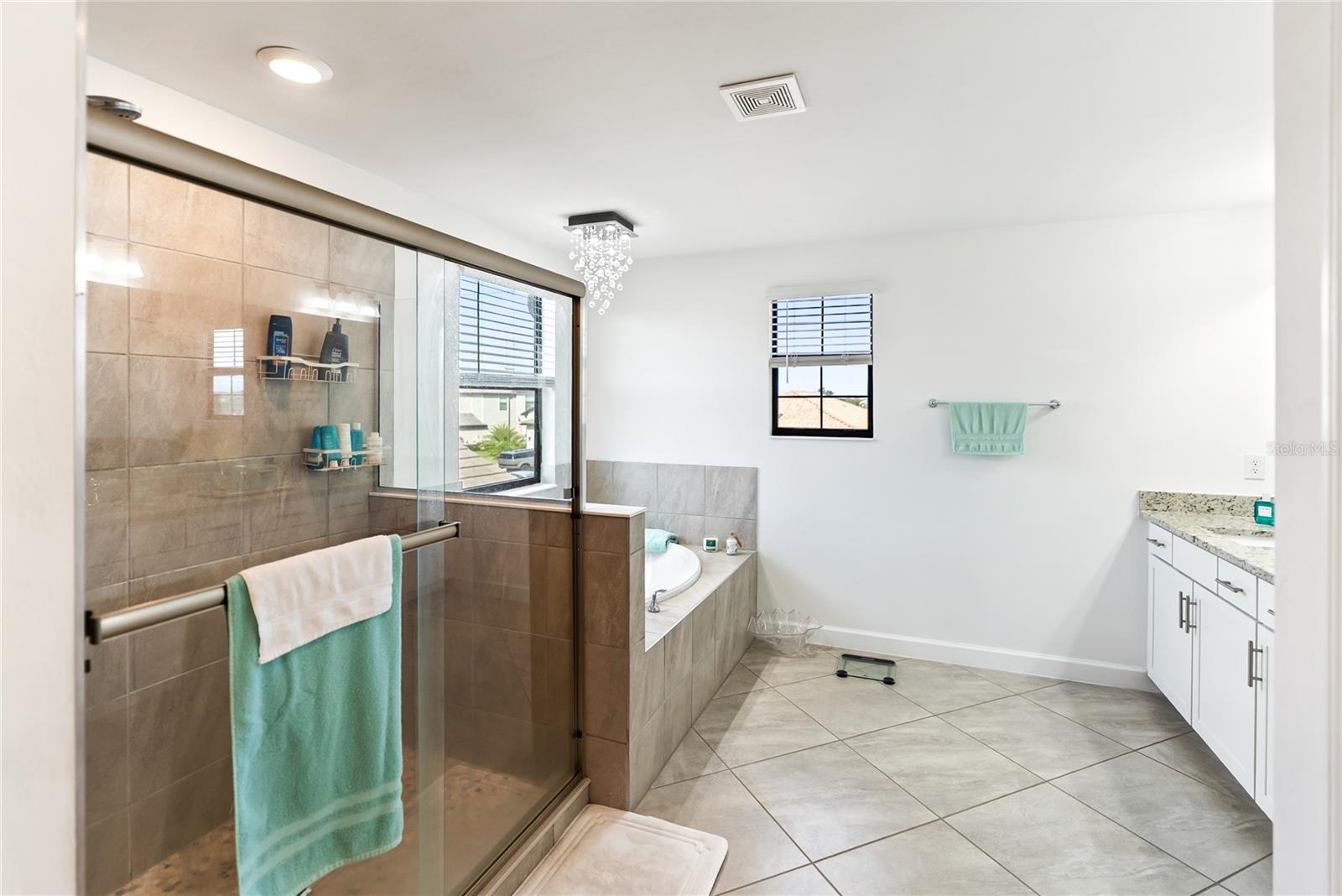 Image 33 of 64 For 5333 Coral Reef Way
