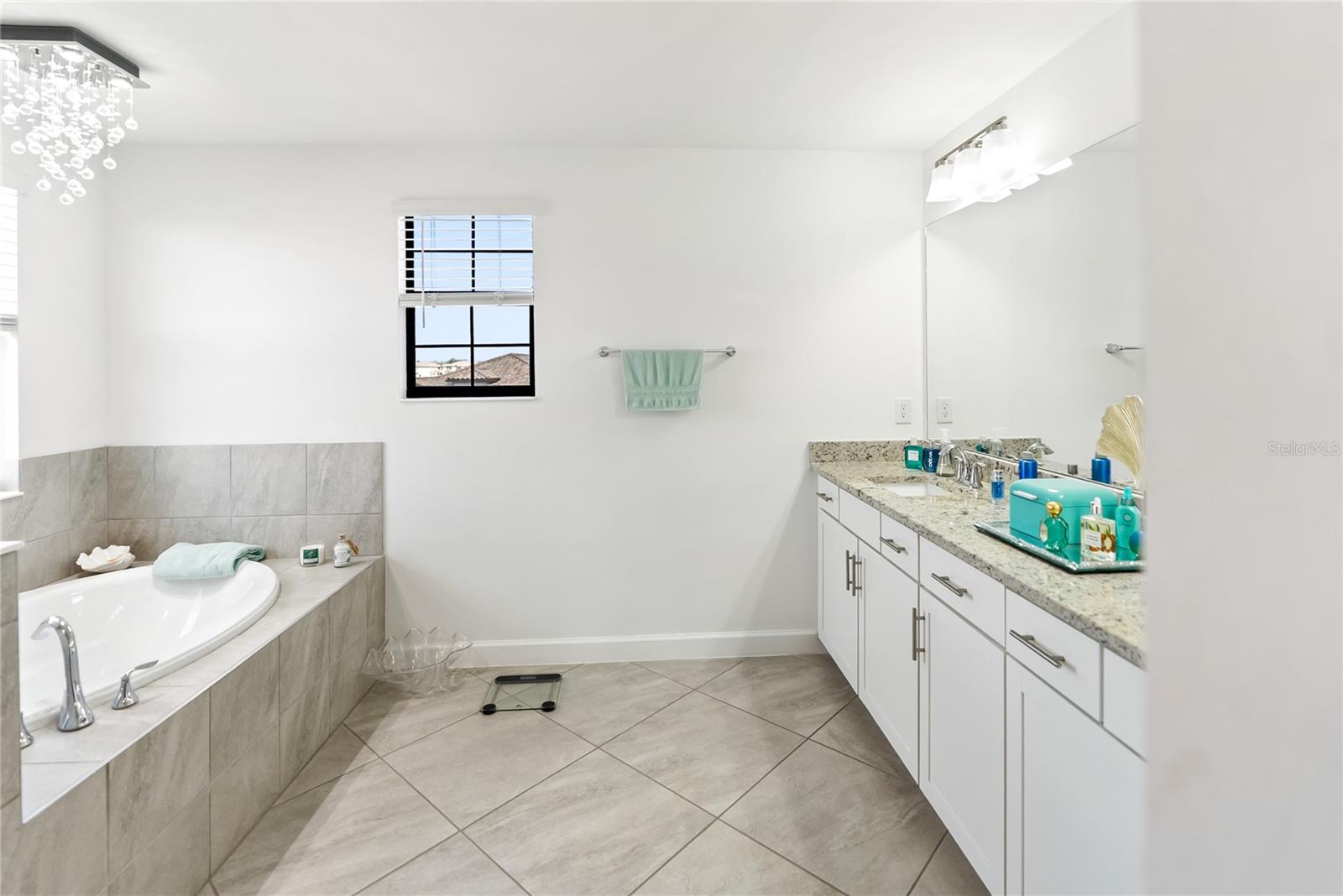 Image 35 of 64 For 5333 Coral Reef Way